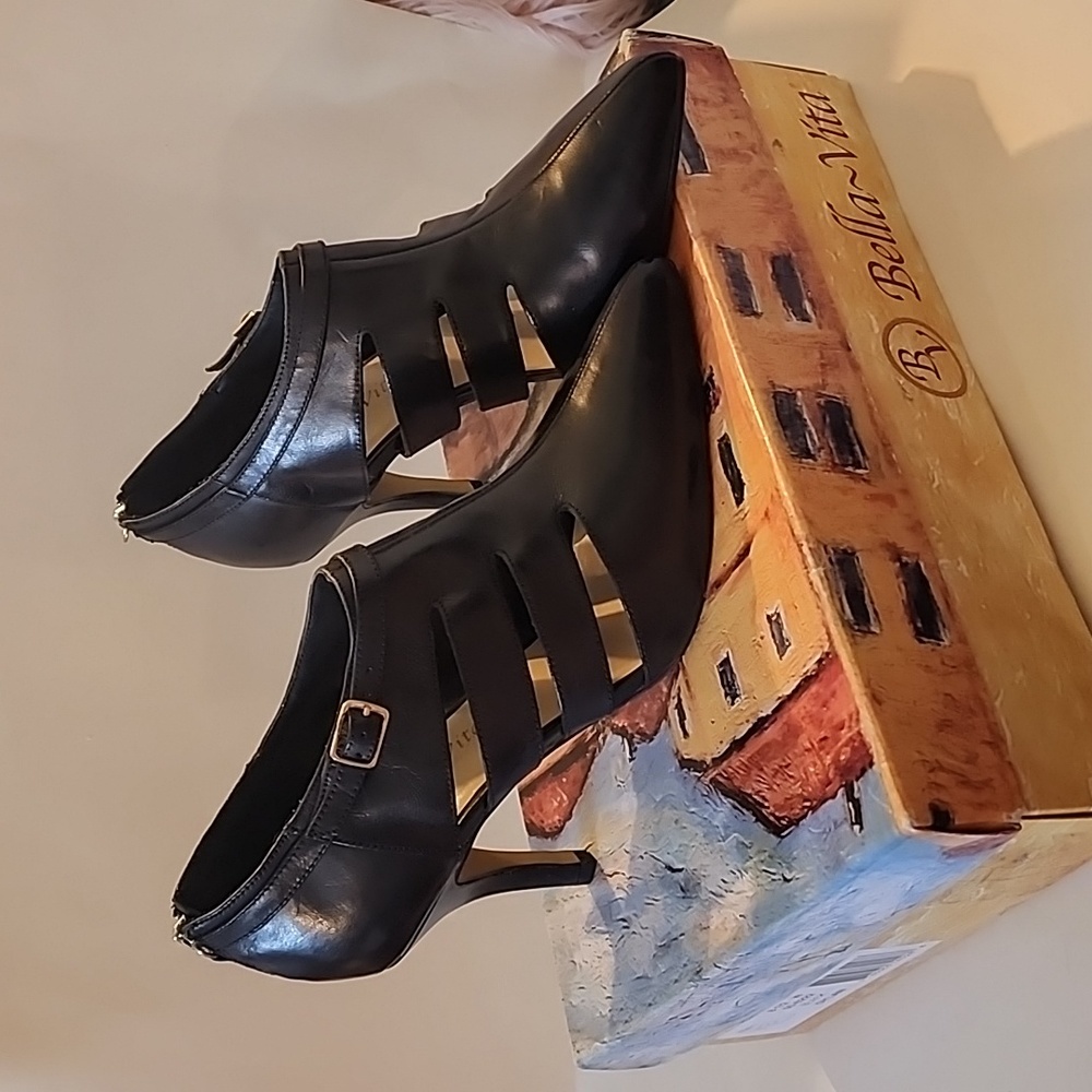 Bella Vita Dylan shoe boots, black leather size 8.5W